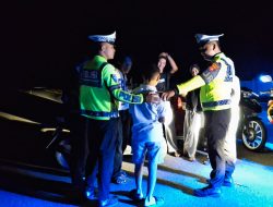 Prioritaskan Keselamatan Berkendara, Ditlantas Polda Sulbar Gencarkan Patroli Malam