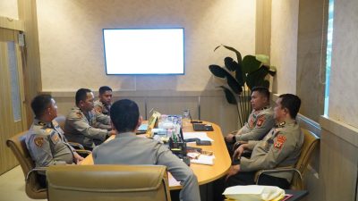 Target Capai Produksi Jagung Kuartal II, Karo SDM Polda Sulsel Anev Bersama Tim Posko Gugus Tugas