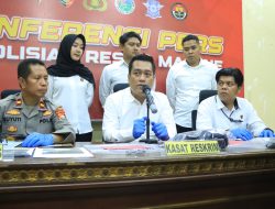 Lewat Konferensi Pers, Polres Majene Beberkan Motif Pembunuhan Lansia di Majene, Berawal dari Perselisihan Utang