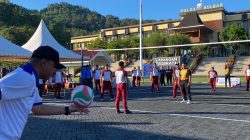 Semarak Hari Bhayangkara dan Satu Dekade Polda Sulbar, Kapolda Buka Turnamen Bola Voli Antar Satker