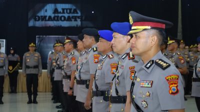 Kapolda Sulsel Pimpin Sertijab Pejabat Utama dan Kapolres Jajaran Serta Lantik Karolog dan Kapolresta Gowa