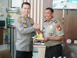 Personel Biro SDM Polda Sulsel Ikuti Upacara Kenaikan Pangkat Pengabdian
