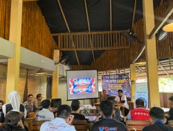 Ngopi Bareng Komunitas Motor Polantas Polda Sulbar Kuatkan Semangat Merah Putih dan Keselamatan