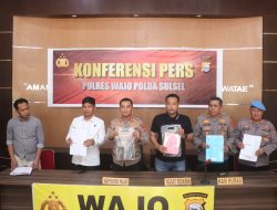 Berhasil Ungkap Penipuan Modus Investasi, Polres Wajo Amankan Dua Tersangka dan Sejumlah Barang Bukti