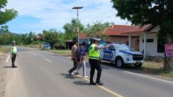 Di SMAN 2 Mamuju Polantas Hadir Melayani dan Tanamkan Kesadaran Keselamatan Berlalu Lintas Sejak Dini