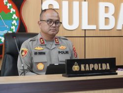 Komitmen Transparansi, Kapolda Sulbar Beserta PJU Ikuti Penyerahan LHP Keuangan dan Grand Entry Meeting Audit Semester II 2026