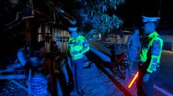 Patroli Malam Polantas Polda Sulbar Pastikan Jalan Aman, Warga Tenang