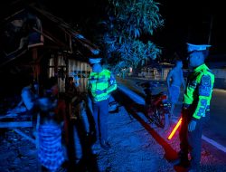 Patroli Malam Polantas Polda Sulbar Pastikan Jalan Aman, Warga Tenang