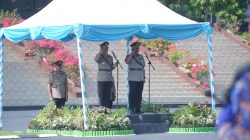 Farewell and Welcome Parade Polda Sulbar, Estafet Komando dari Adi Deriyan ke Totok Suharyanto