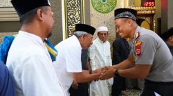 Kapolresta Kendari Hadir di Tengah Jamaah, Ajak Warga Bersama Ciptakan Kota yang Aman dan Kondusif