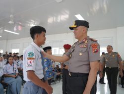Bakar Semangat Generasi Emas, Kapolda Sulbar Kunjungi SMKN 1 Rangas, Sukses Itu Harus Dipaksa