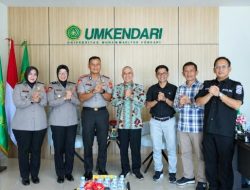 Kapolresta Kendari Jalin Silaturahmi dengan Rektor Universitas Muhammadiyah Kendari, Perkuat Sinergi dan Kebersamaan