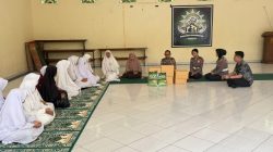Jumat Berkah, Ditlantas Polda Sulbar Tebar Kebaikan di Panti Asuhan Putri Manakarra Muhammadiyah Mamuju